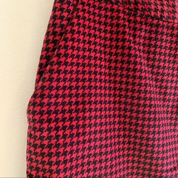 LL Bean Classic Red Houndstooth Plaid Pencil Skirt - Picture 8 of 8